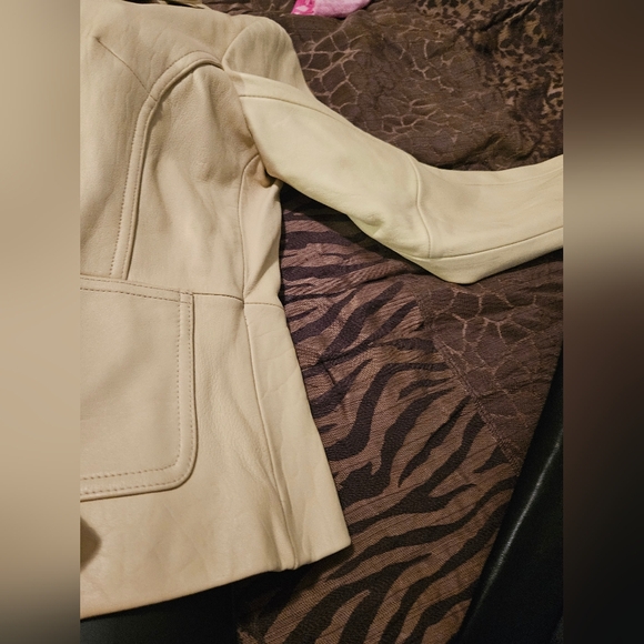 Massimo Jacket - Picture 5 of 14